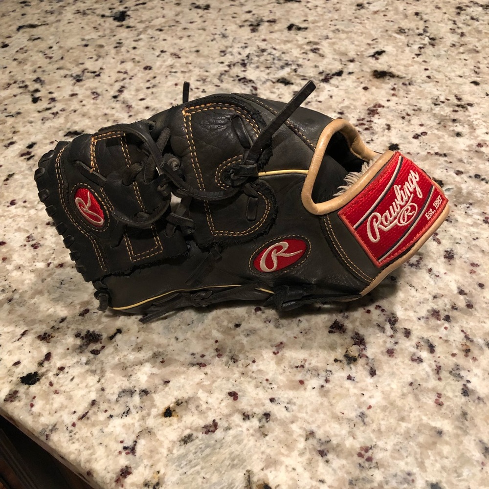 Rawlings glove